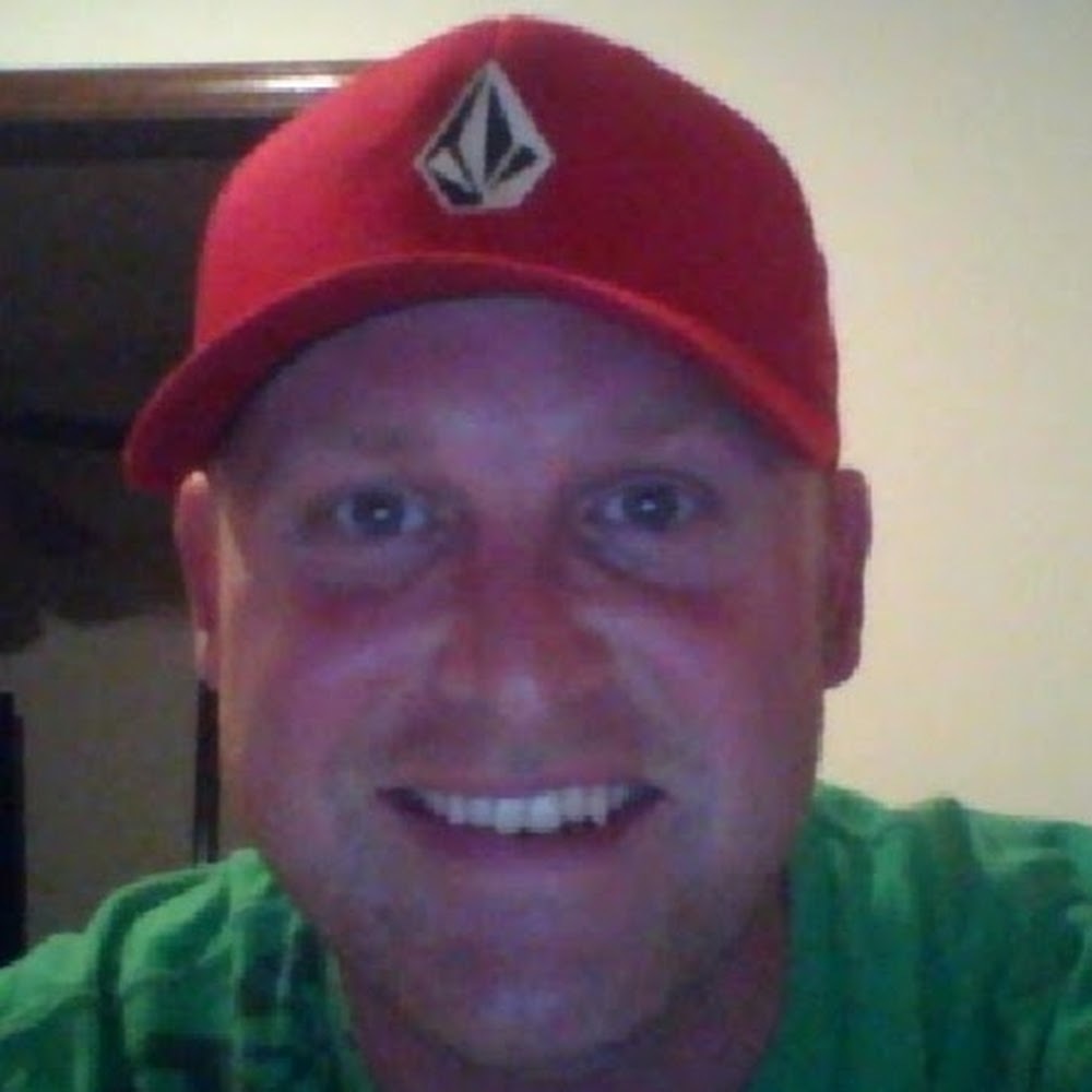 Meet your Posher, Thomas